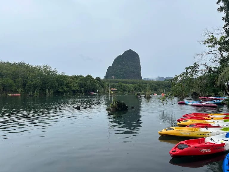 tour-listing-details-slide