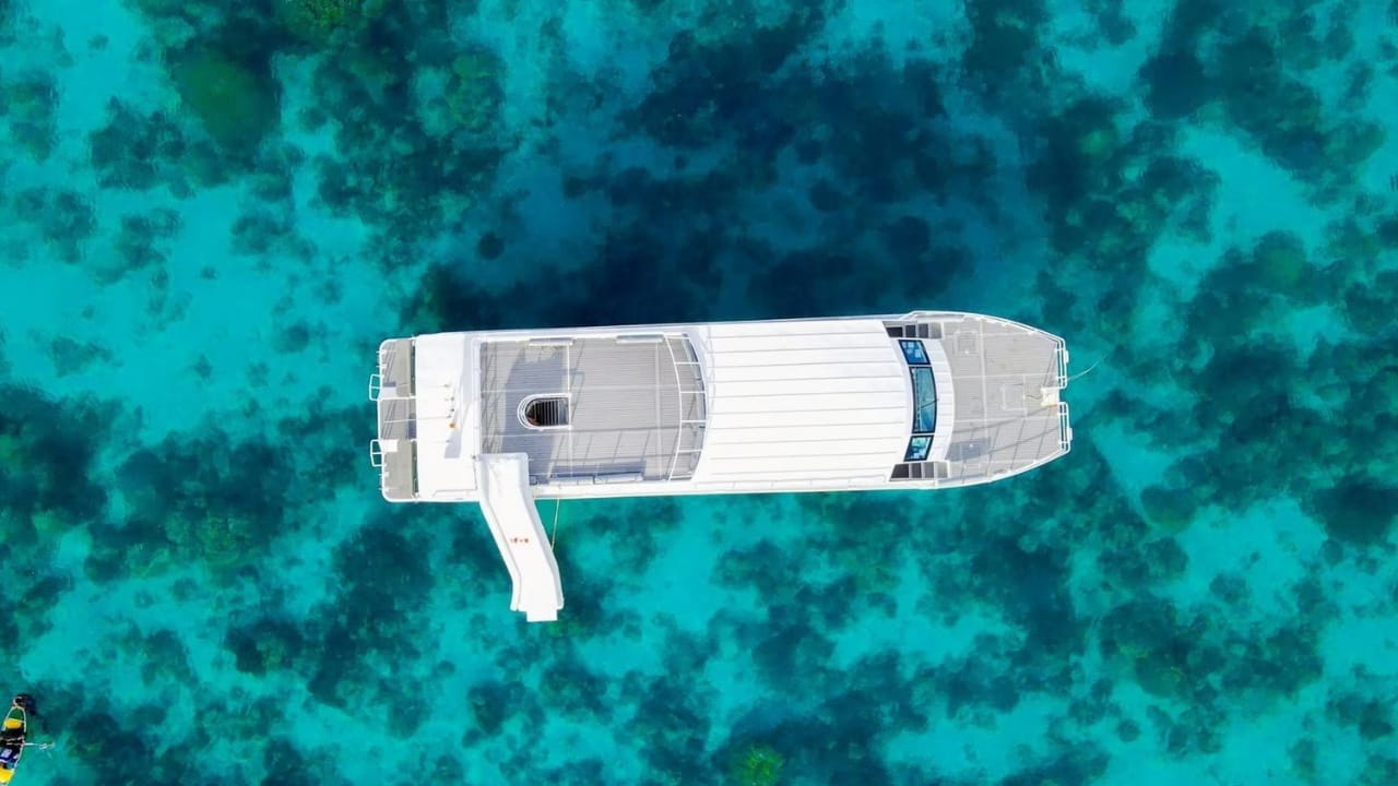 tour-listing-details-slide