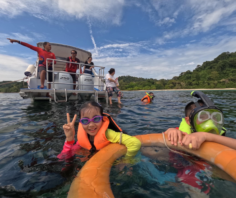 tour-listing-details-slide