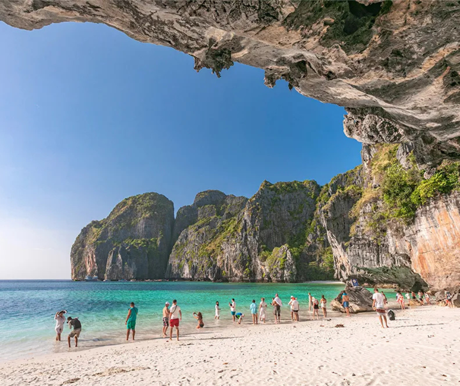 tour-listing-details-slide