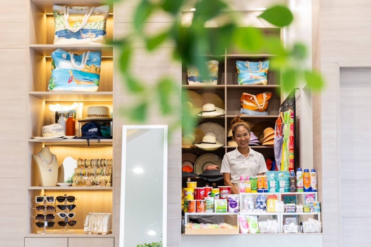 tour-listing-details-slide