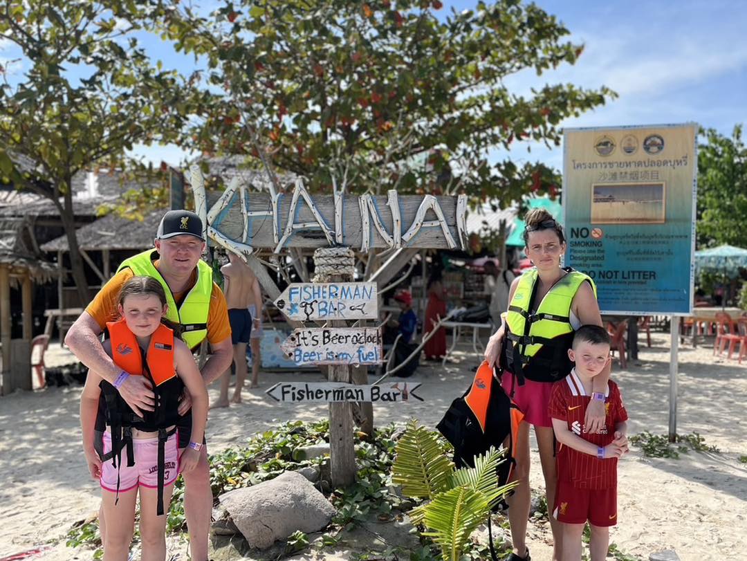 tour-listing-details-slide