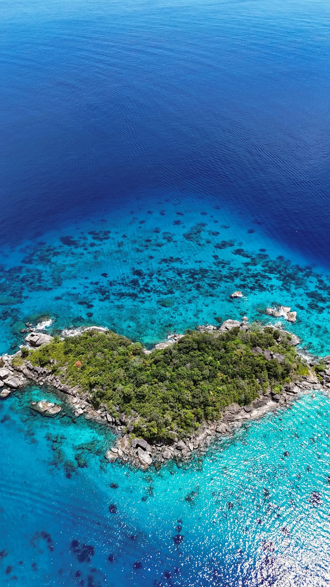 tour-listing-details-slide