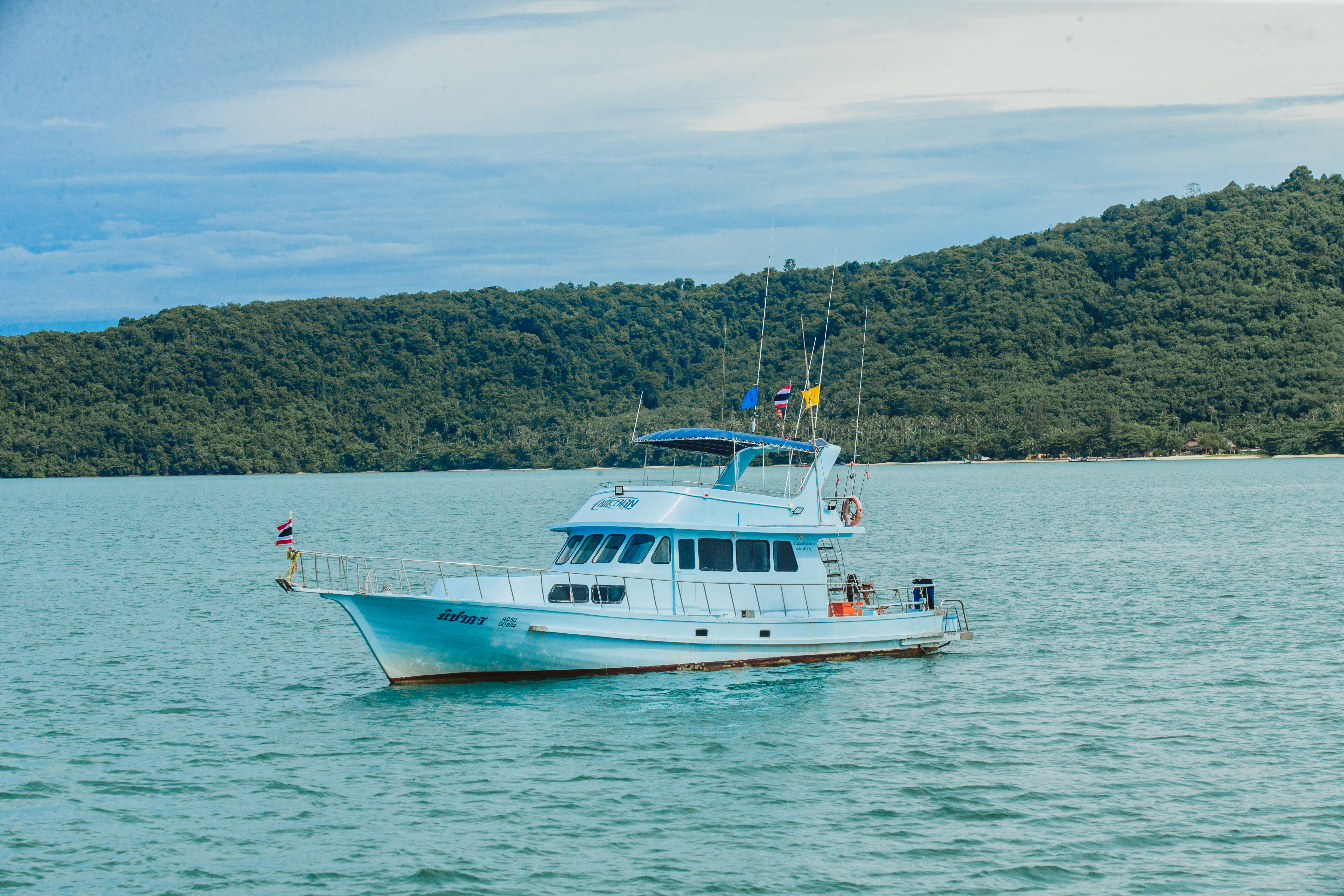 tour-listing-details-slide