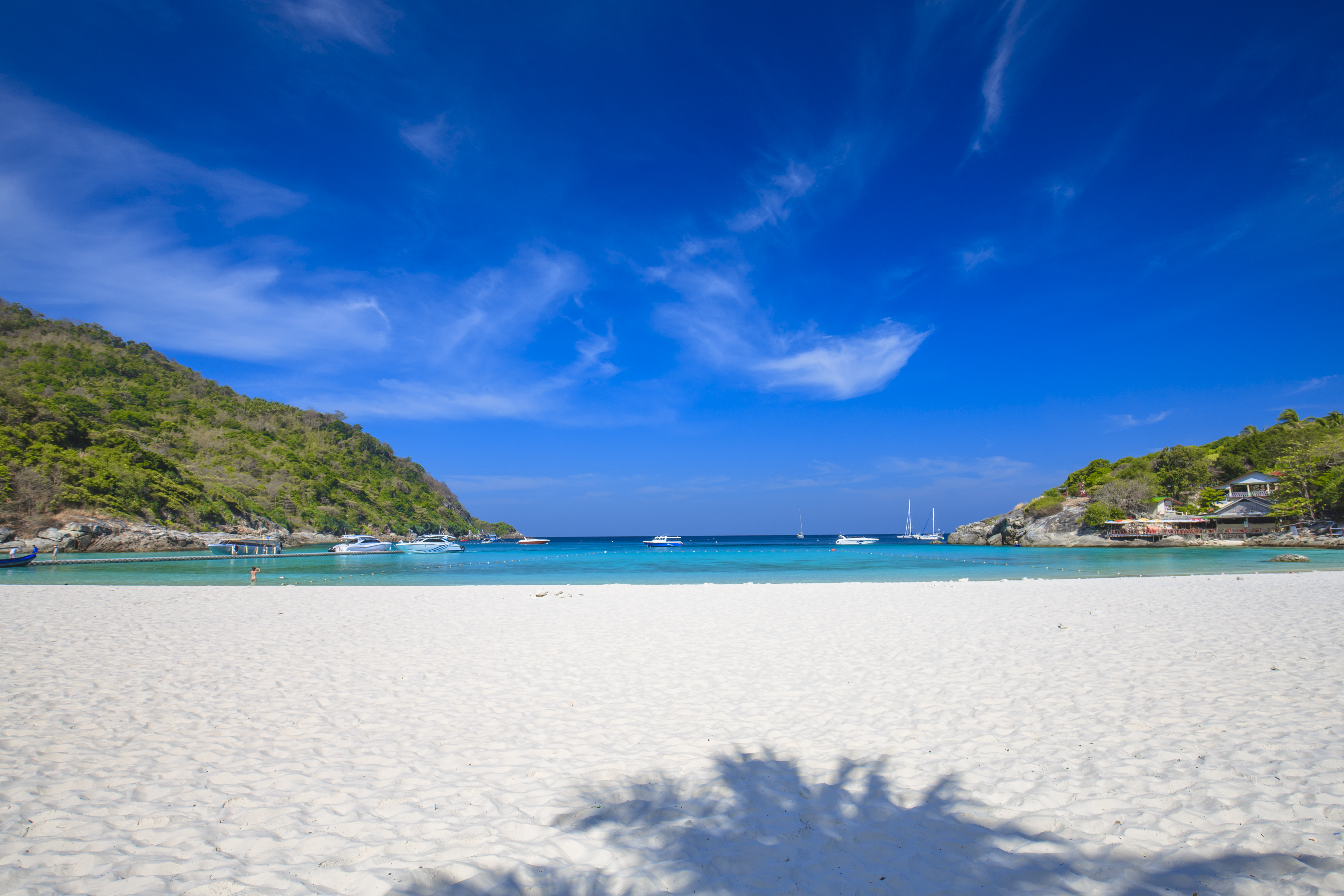 tour-listing-details-slide