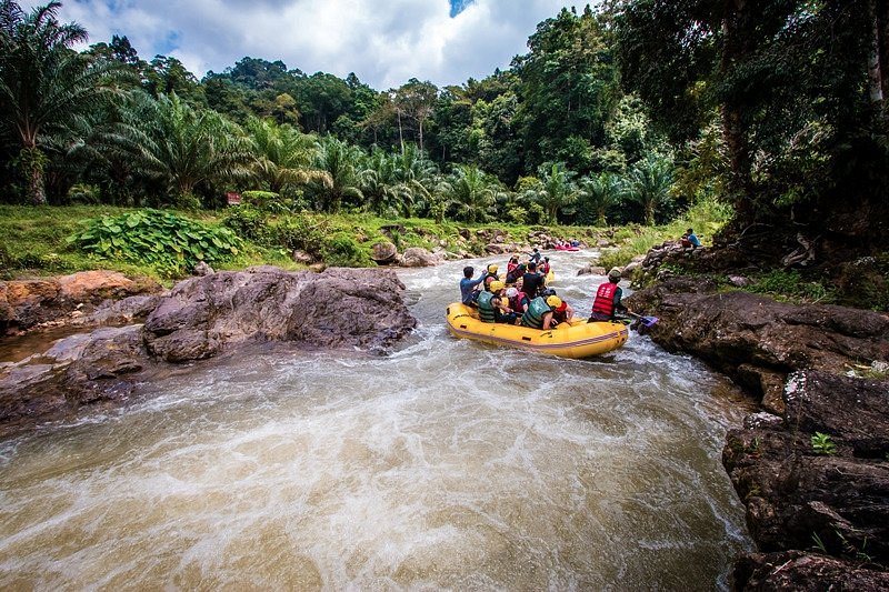 tour-listing-details-slide