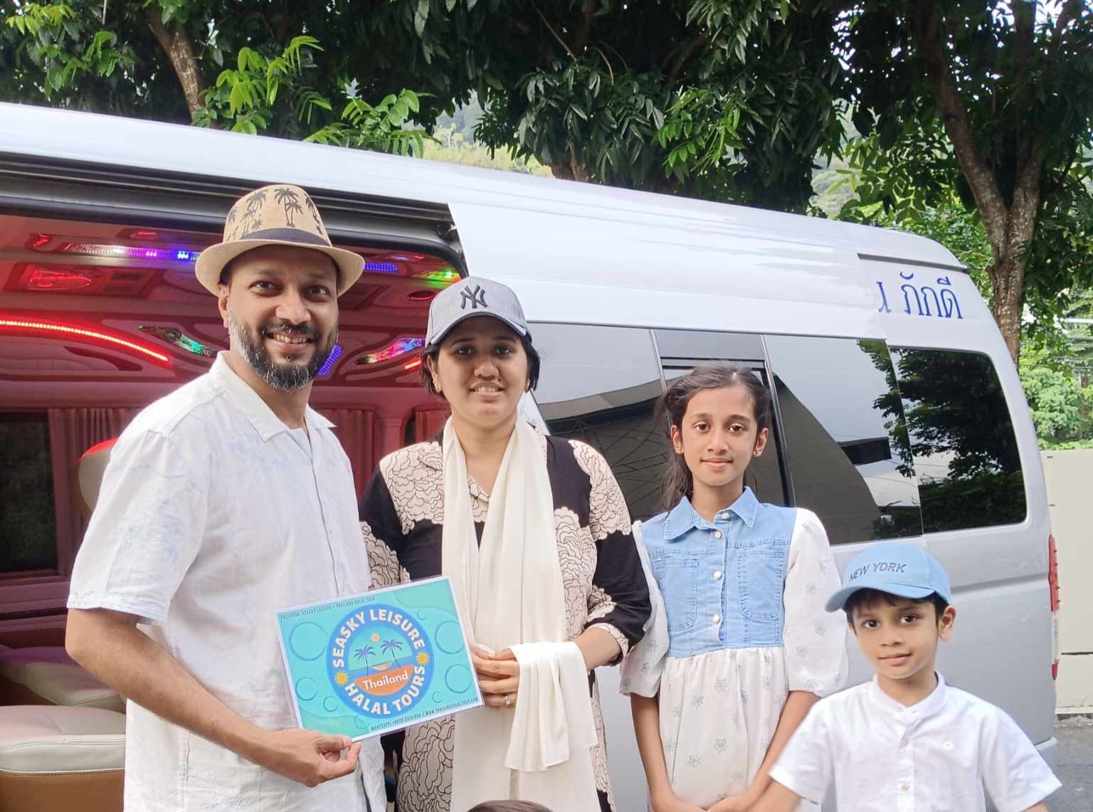 tour-listing-details-slide